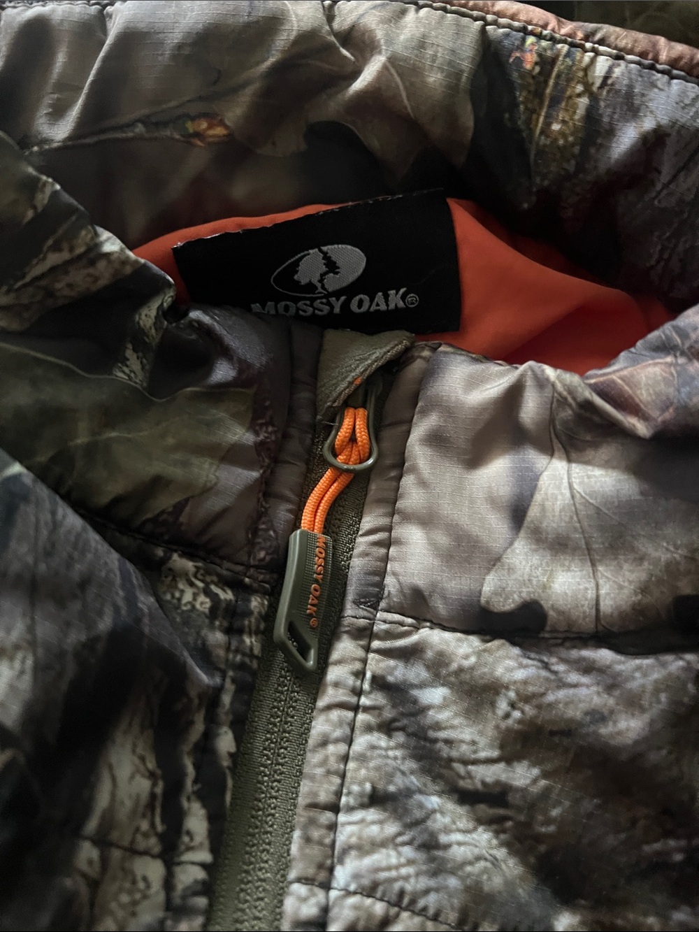 Mossy Oak ladies Camo Puffer Jacket with Olive Side Panels - Picture 3 of 5